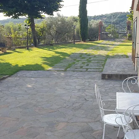 Il Mandorlo * Cortona